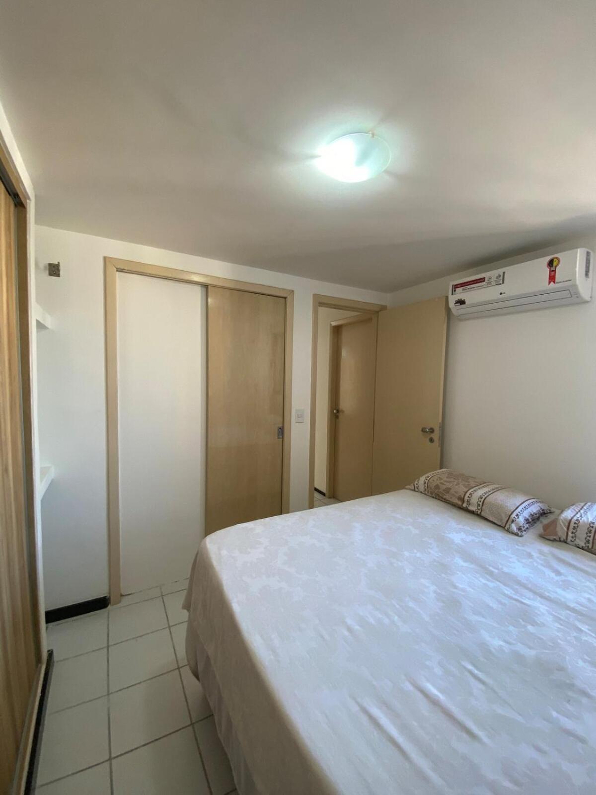 Apartamento Meireles - 2 Suites Com Ar Condicionado Apartamento *
